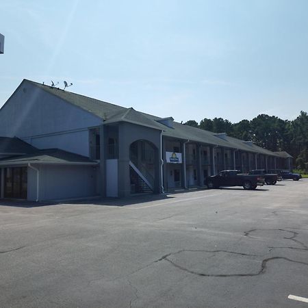Days Inn By Wyndham Hardeeville Near Hilton Head Εξωτερικό φωτογραφία