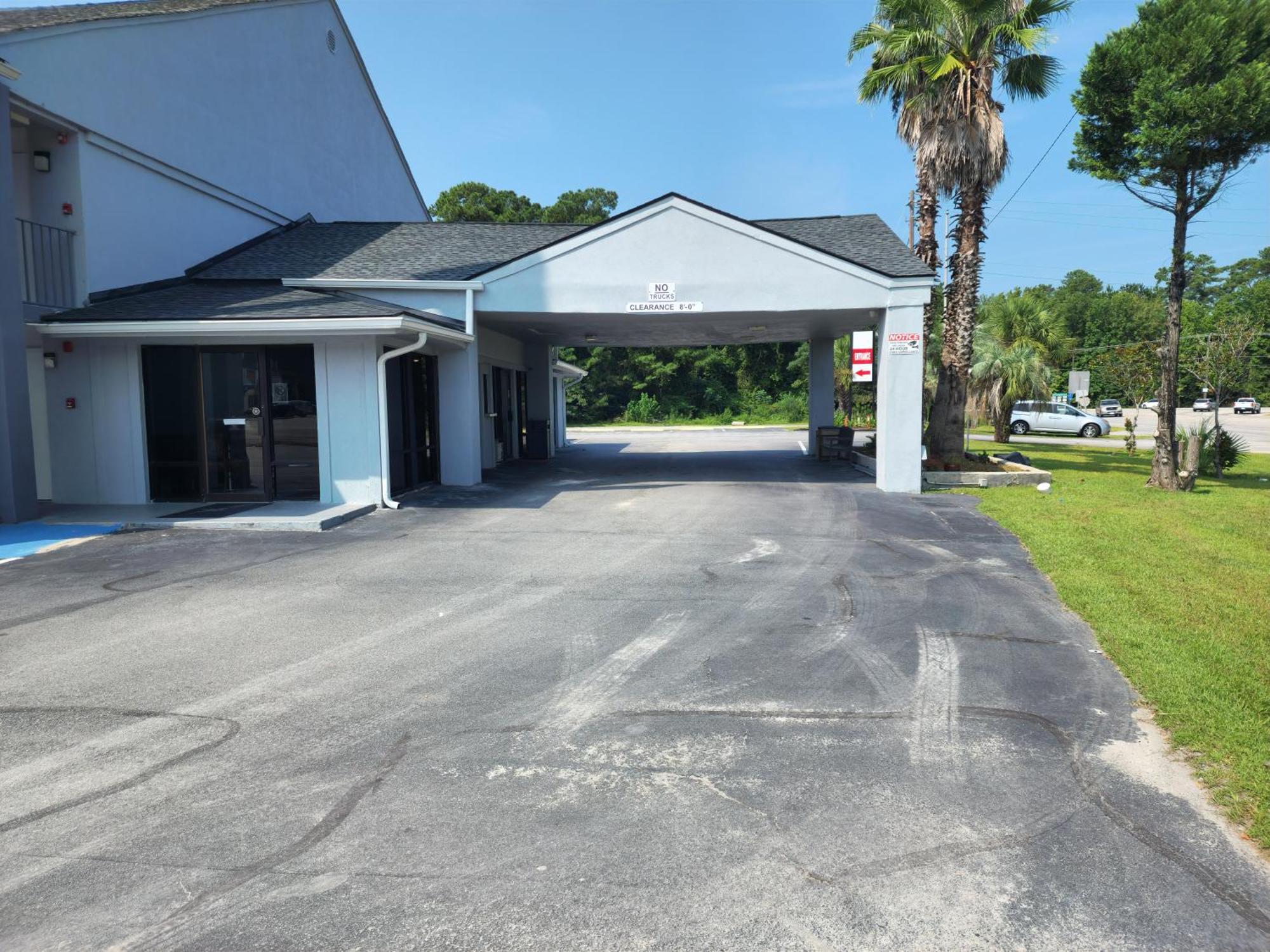 Days Inn By Wyndham Hardeeville Near Hilton Head Εξωτερικό φωτογραφία